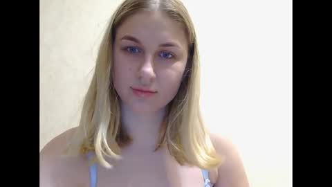 _kitty_joy online show from 04-26-26, 07:55