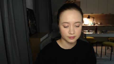 _lalune_ online show from 03-17-26, 06:44