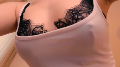Snapshot of _loveliness_ chatting on 07-01-26, 03:12 Amanda mandy online show from 07-01-26, 03:12