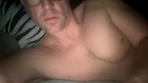 Snapshot of _lululeo_ chatting on 02-20-26, 06:26 _lululeo_ online show from 02-20-26, 06:26