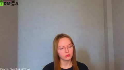 Welcome guys  Pleasure to see you all here  My name is Lysafeta and MichaelaTip menu is active Private is open  online show from 04-29-26, 07:01