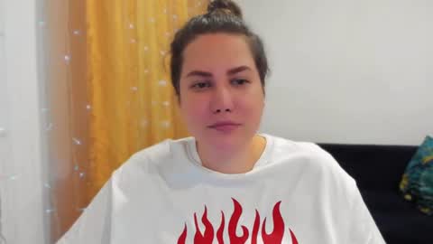 Snapshot of _madalexa_ chatting on 06-09-26, 10:10 Alexa online show from 06-09-26, 10:10
