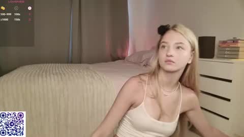 Anna online show from 07-15-26, 12:10