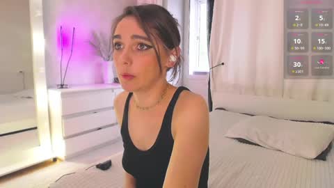 Mari online show from 05-17-26, 07:50
