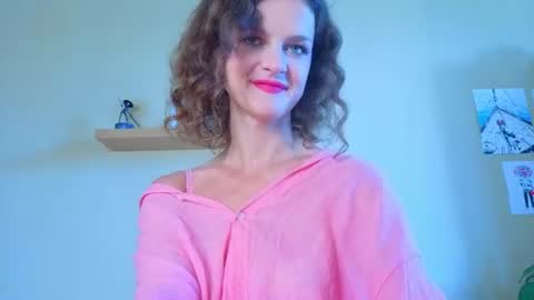 Snapshot of _masterpiece__ chatting on 06-29-26, 08:09 Sophia online show from 06-29-26, 08:09