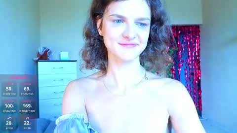 Snapshot of _masterpiece__ chatting on 07-16-26, 09:26 Sophia online show from 07-16-26, 09:26