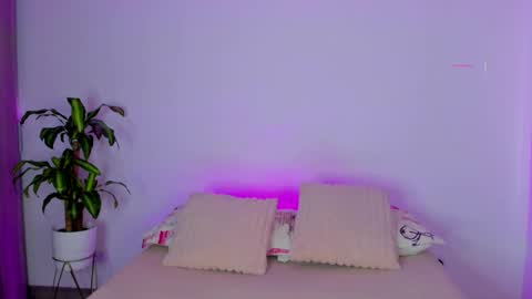 Meel online show from 11-09-25, 01:31