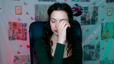 Susie online show from 04-10-26, 06:18