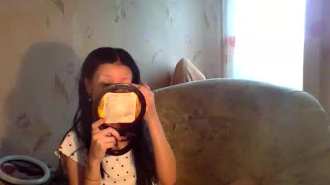 Snapshot of _merrry_ chatting on 05-26-26, 12:01 Merry online show from 05-26-26, 12:01