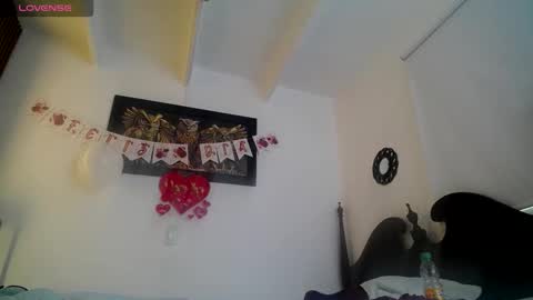  Mia  online show from 02-06-26, 12:41