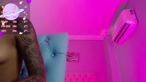 Snapshot of _miia_sweet chatting on 01-12-26, 11:15 Paula online show from 01-12-26, 11:15