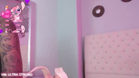 Snapshot of _miia_sweet chatting on 02-11-26, 11:26 Paula online show from 02-11-26, 11:26