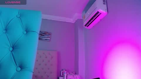 Snapshot of _miia_sweet chatting on 02-28-26, 11:11 Paula online show from 02-28-26, 11:11