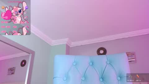 Snapshot of _miia_sweet chatting on 03-22-26, 11:24 Paula online show from 03-22-26, 11:24