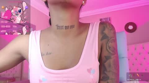 Snapshot of _miia_sweet chatting on 04-15-26, 12:34 Paula online show from 04-15-26, 12:34