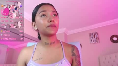 Snapshot of _miia_sweet chatting on 04-15-26, 07:58 Paula online show from 04-15-26, 07:58