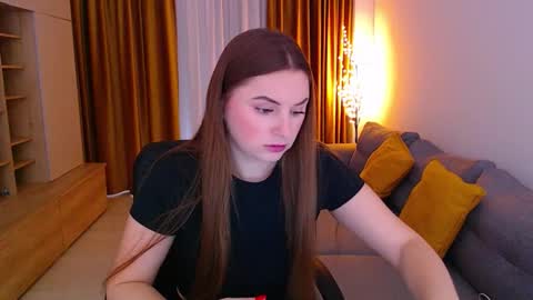 Snapshot of _miss_mia chatting on 03-30-26, 09:54 Mia online show from 03-30-26, 09:54