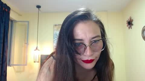 _naomi_s online show from 05-31-26, 02:02