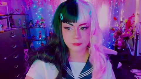 niiky online show from 05-25-26, 04:46