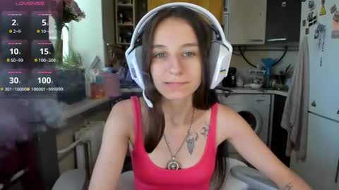 Snapshot of _nika_kik chatting on 06-24-26, 01:54 Nika online show from 06-24-26, 01:54
