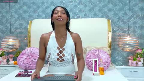  ninafox online show from 10-17-25, 02:08