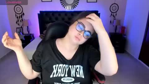 Snapshot of _oliviajoness chatting on 07-03-26, 12:22 Olivia jones online show from 07-03-26, 12:22