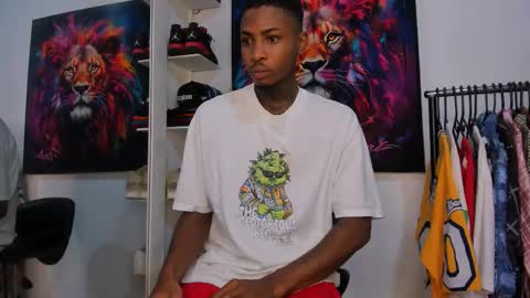 Snapshot of _pantera_09 chatting on 11-09-25, 07:50 Kevin online show from 11-09-25, 07:50