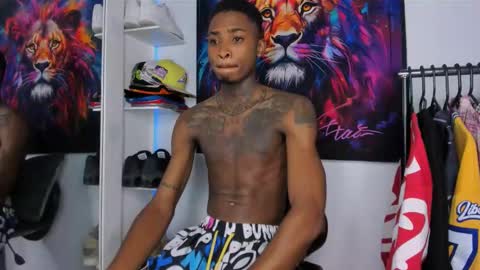 Snapshot of _pantera_09 chatting on 12-14-25, 10:58 Kevin online show from 12-14-25, 10:58