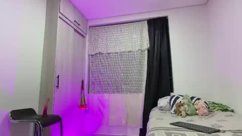 esteban online show from 07-04-26, 04:07