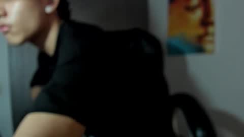 Snapshot of _realwav chatting on 12-21-25, 11:28 wav online show from 12-21-25, 11:28