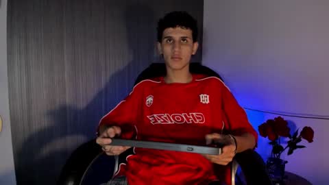 Snapshot of _realwav chatting on 01-16-26, 08:40 wav online show from 01-16-26, 08:40