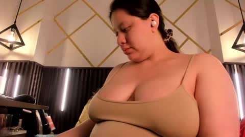 Snapshot of _rebecca1 chatting on 05-21-26, 02:07 rebecca online show from 05-21-26, 02:07
