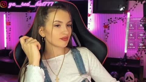 -RED HAT- online show from 04-12-26, 06:02