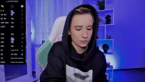 Rein online show from 04-11-26, 03:38