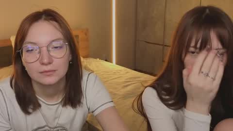 LISSAPVT IS OPEN online show from 03-21-26, 04:21