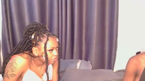 Snapshot of _roxxana chatting on 04-26-26, 03:15 Roxxana online show from 04-26-26, 03:15