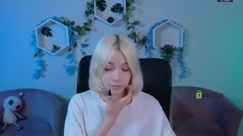 Snapshot of _sabrina_moore chatting on 06-20-26, 06:44 sabrina online show from 06-20-26, 06:44
