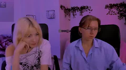 Snapshot of _sabrina_moore chatting on 06-22-26, 03:25 sabrina online show from 06-22-26, 03:25