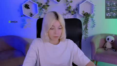 Snapshot of _sabrina_moore chatting on 07-15-26, 06:46 sabrina online show from 07-15-26, 06:46