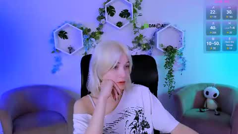 Snapshot of _sabrina_moore chatting on 07-18-26, 06:34 sabrina online show from 07-18-26, 06:34