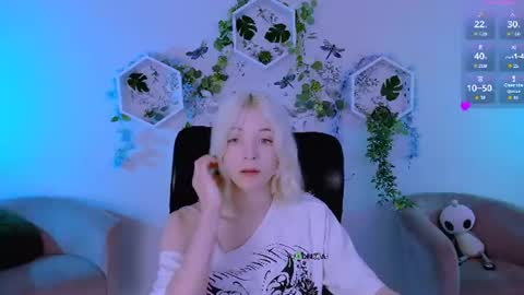 Snapshot of _sabrina_moore chatting on 07-28-26, 08:52 sabrina online show from 07-28-26, 08:52