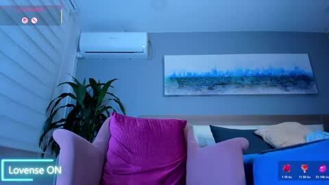 _samantagomez online show from 04-15-26, 08:09