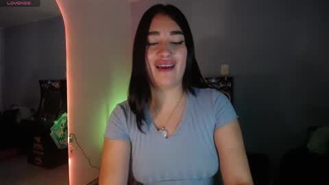 Snapshot of _santalove_ chatting on 04-15-26, 08:20 SantaLove online show from 04-15-26, 08:20