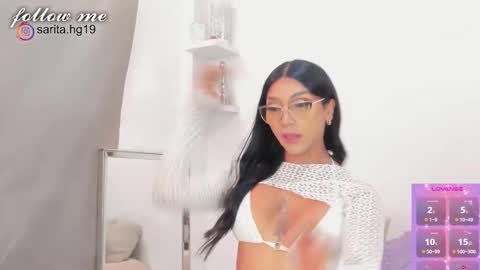 Sara  intagram online show from 03-15-26, 01:50