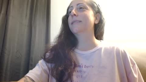 Snapshot of _sara_lynn_ chatting on 08-02-26, 04:00 Sara Lynn online show from 08-02-26, 04:00