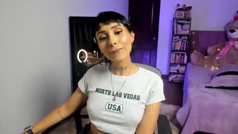 Sarita  online show from 11-25-25, 08:20
