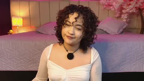 Sara online show from 04-12-26, 03:55