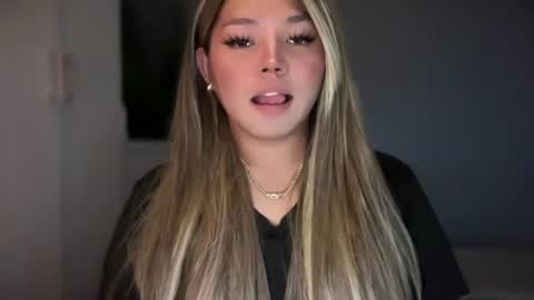 Snapshot of _seductive_jane chatting on 06-22-26, 10:45 ENAJ online show from 06-22-26, 10:45