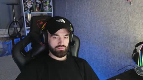 Ask me online show from 12-21-25, 04:41