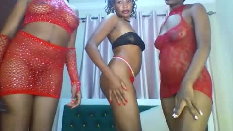 Snapshot of _sexy_cherry chatting on 09-10-25, 11:32 Cherry online show from 09-10-25, 11:32